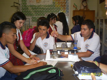 Realización laboratorio propiedades de la materia